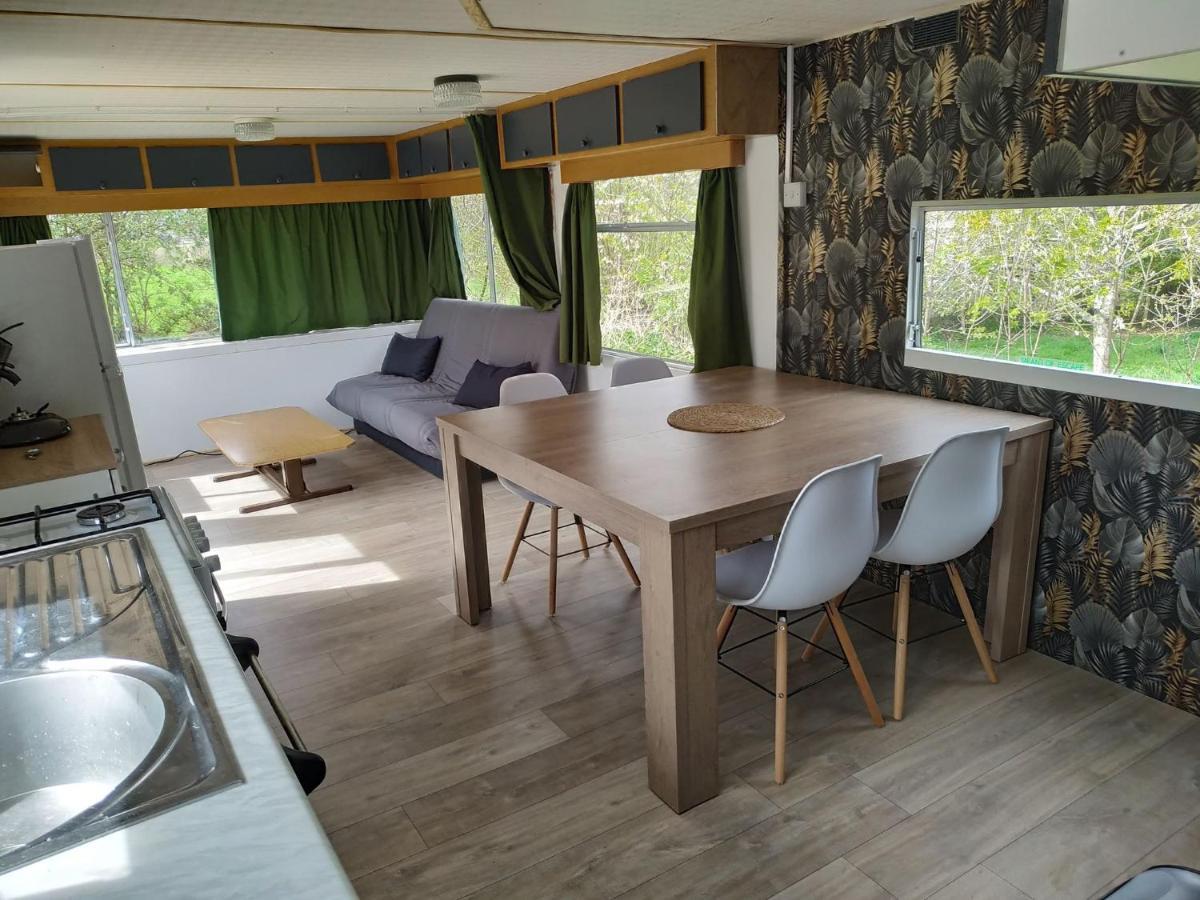 Gite "Home" - Piscine Juvigny Les Vallees المظهر الخارجي الصورة